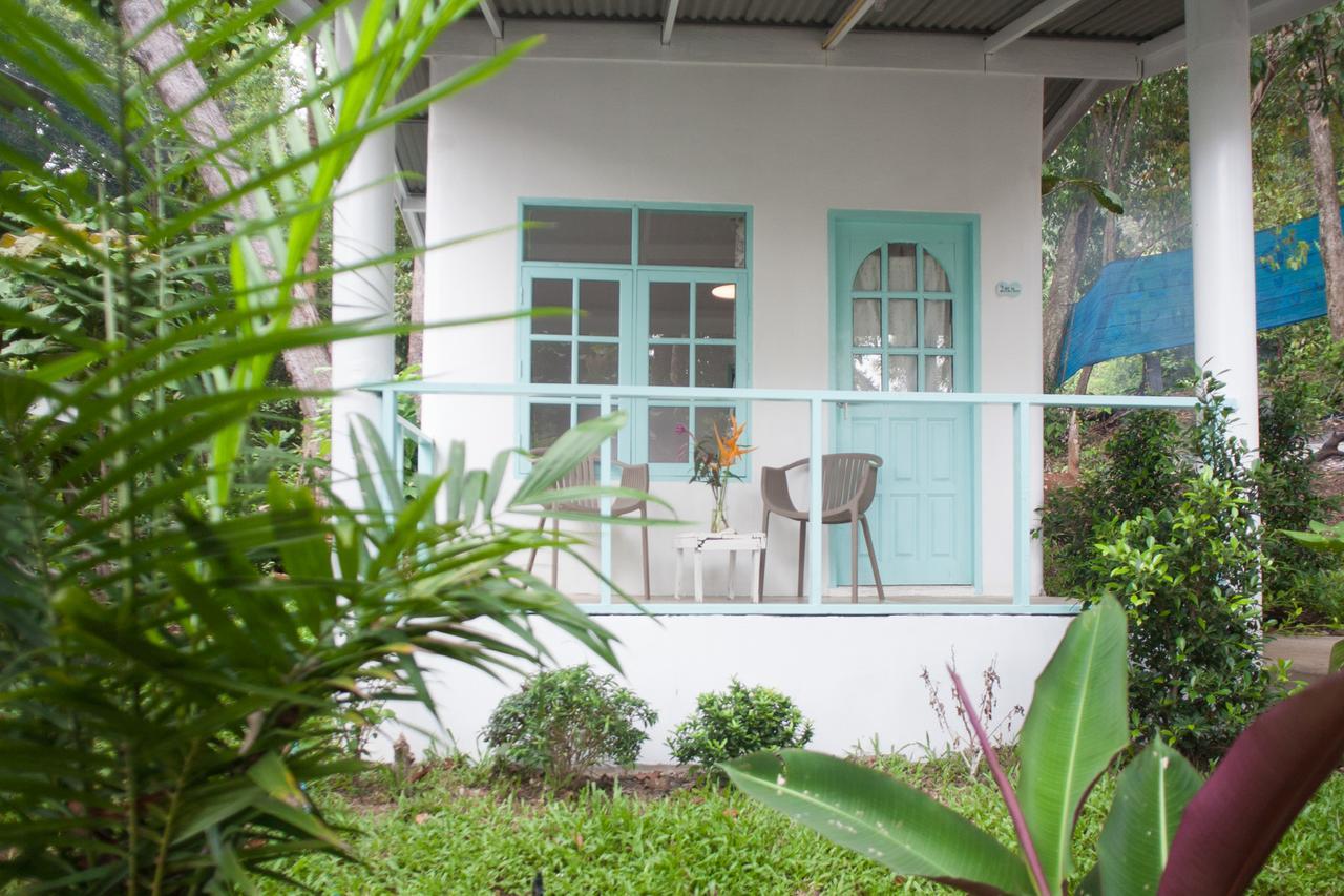 Indie Beach Bungalows Ко Чанг Екстериор снимка